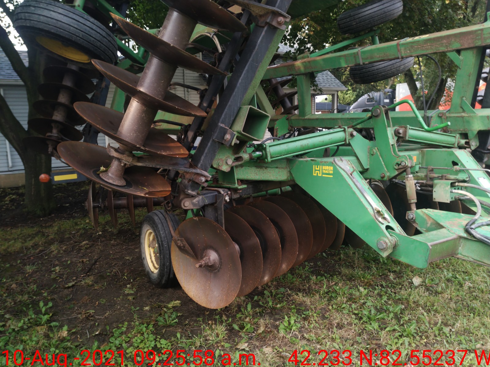 John Deere 637 Disk