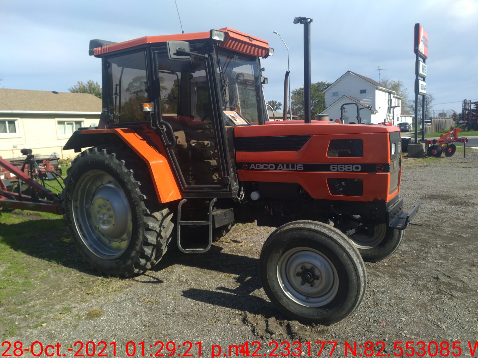 1993 AGCO Allis 6680 Tractor