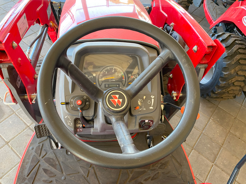 2023 Massey Ferguson GC1725M Tractor