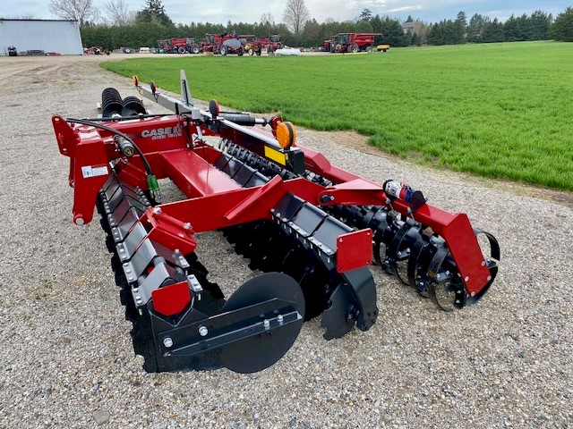 2023 Case IH ST465-13F Compact Disc