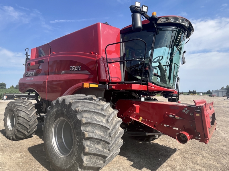 2019 Case IH 7250 Combine