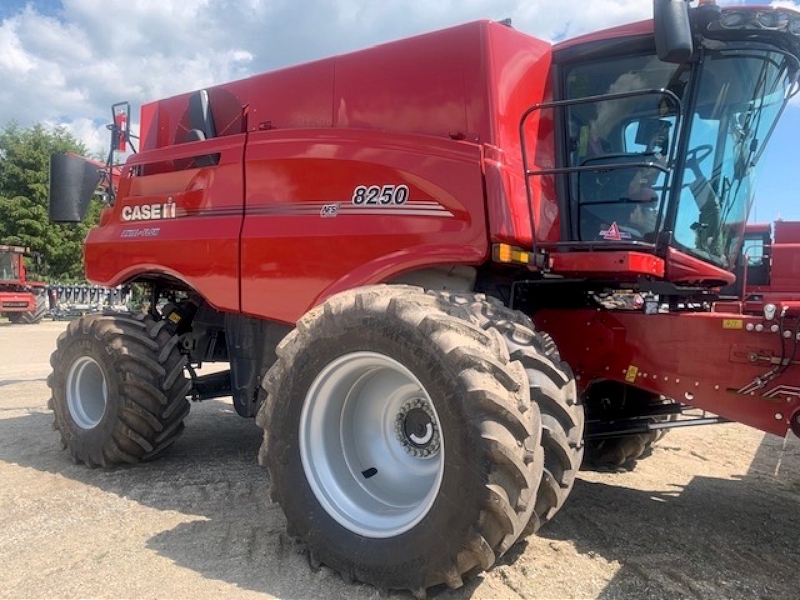 2024 Case IH 8250 Combine