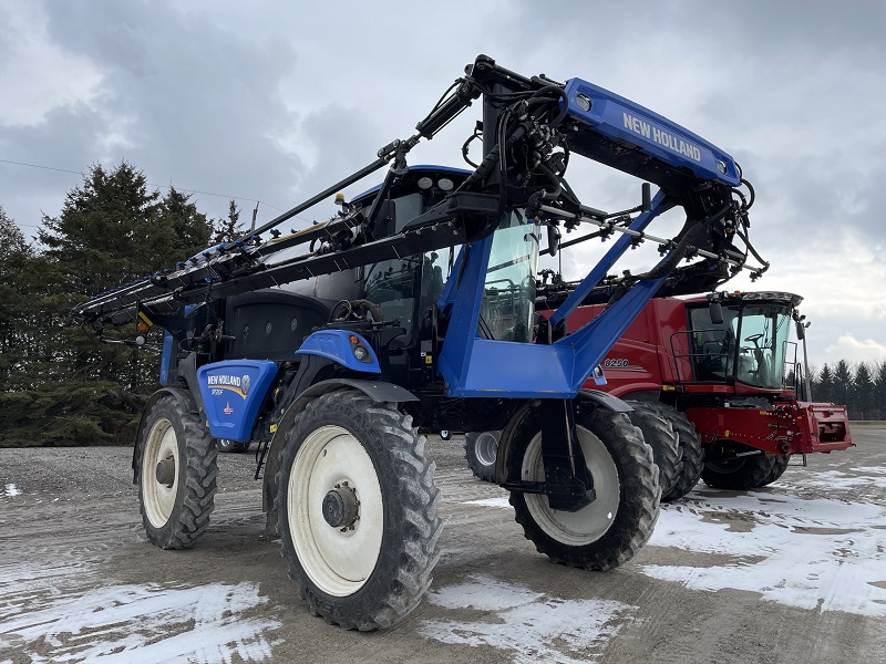 2018 New Holland SP.310F Sprayer/High Clearance