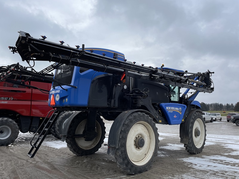 2018 New Holland SP.310F Sprayer/High Clearance