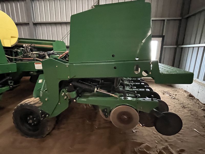 2014 Great Plains 3S3000HD Drill