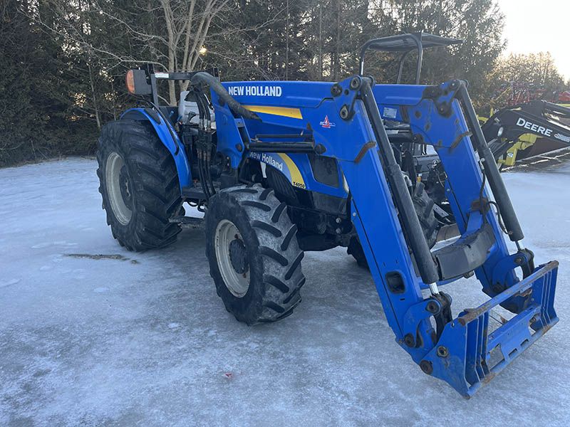 2014 New Holland T4050 Tractor