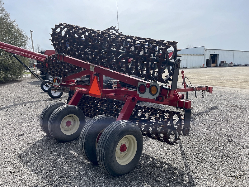 2018 R J Equipment RJFX2024 Packer