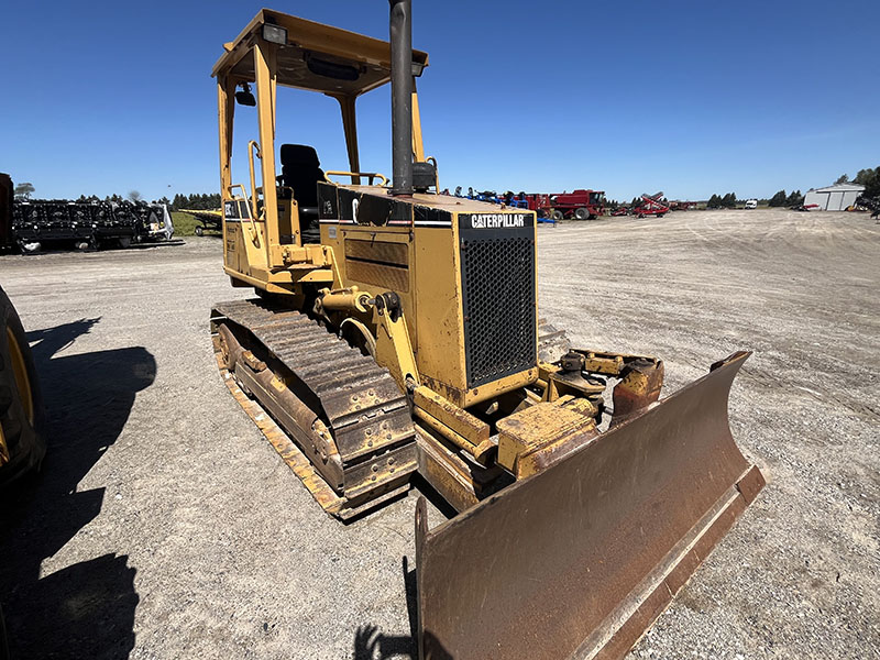 1999 Caterpillar D3C XL Dozer