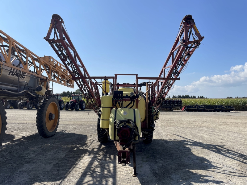 2002 Hardi NAV1000 Sprayer