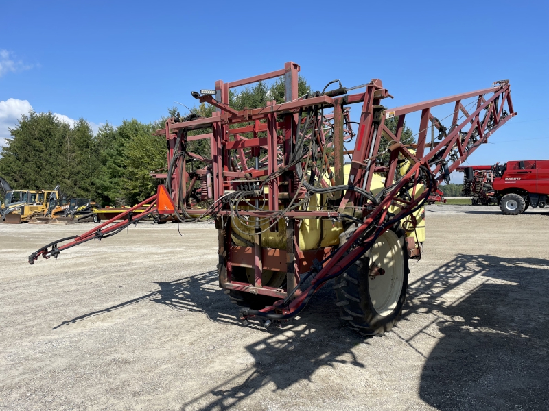 2002 Hardi NAV1000 Sprayer