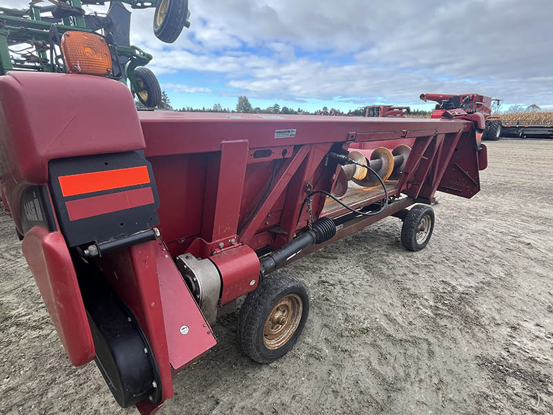 2002 Case IH 2206 Header Corn Head