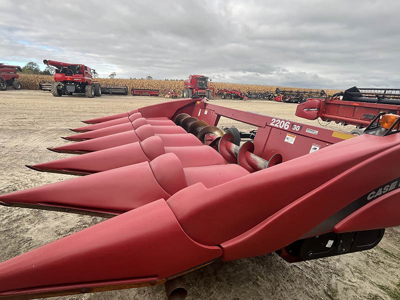 2002 Case IH 2206 Header Corn Head