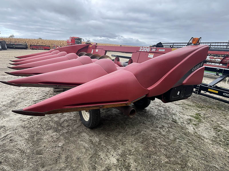 2002 Case IH 2206 Header Corn Head