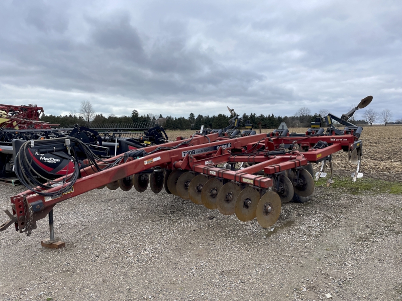 2000 Case IH 730B Disk Ripper