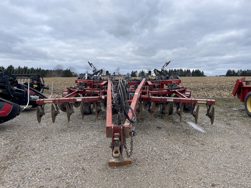 2000 Case IH 730B Disk Ripper