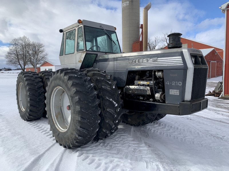 1981 Misc 4-210 Tractor