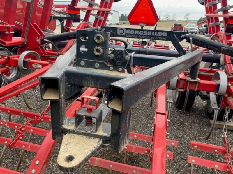 2017 Kongskilde 8200-26.5 Field Cultivator