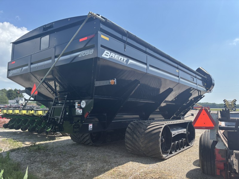 2026 Brent 2098 Grain Cart