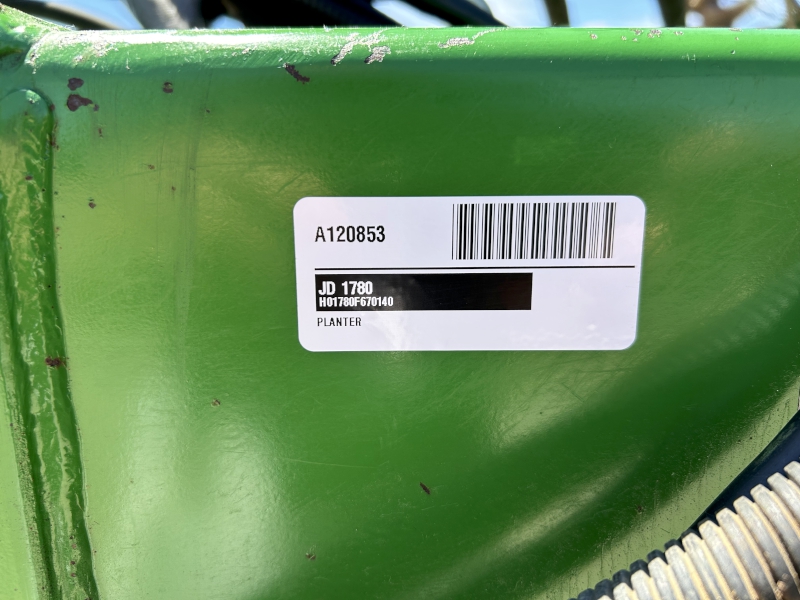 1996 John Deere 1780 Planter