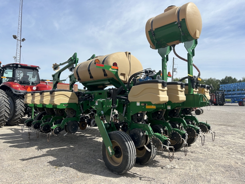 2019 Great Plains PL5700-1230 Planter