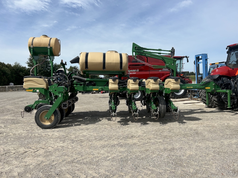 2019 Great Plains PL5700-1230 Planter