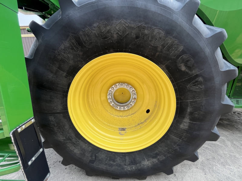 2020 John Deere S760 Combine