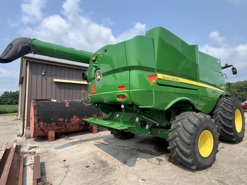 2020 John Deere S760 Combine
