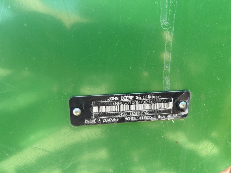 2002 John Deere 637 Disk Tandem
