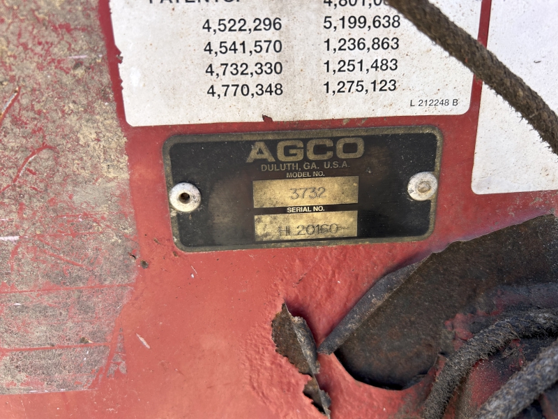 AGCO New Idea 3732 Manure Spreader