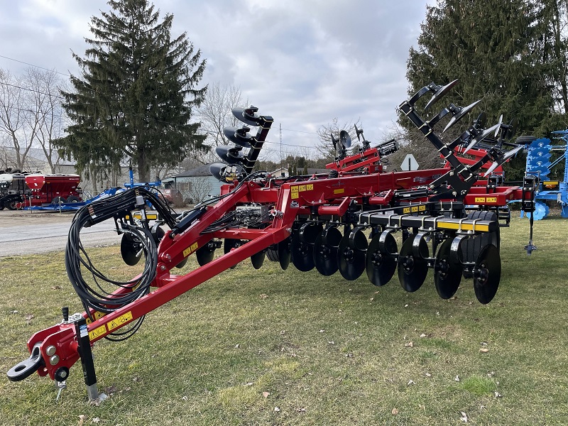 2024 Case IH ET875 Disk Ripper