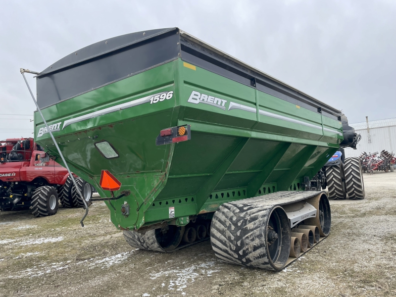 2018 Brent 1596 Grain Cart