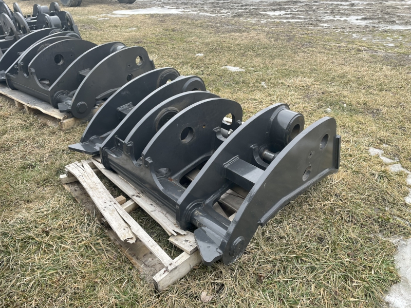 2024 Case COUPLER Attachments