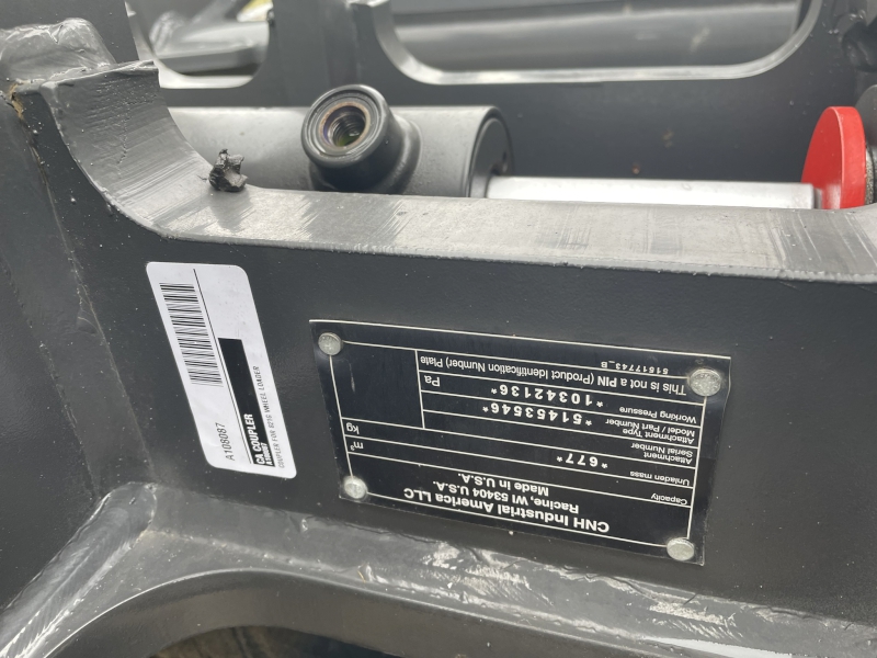 2024 Case 821G COUPLER Attachments