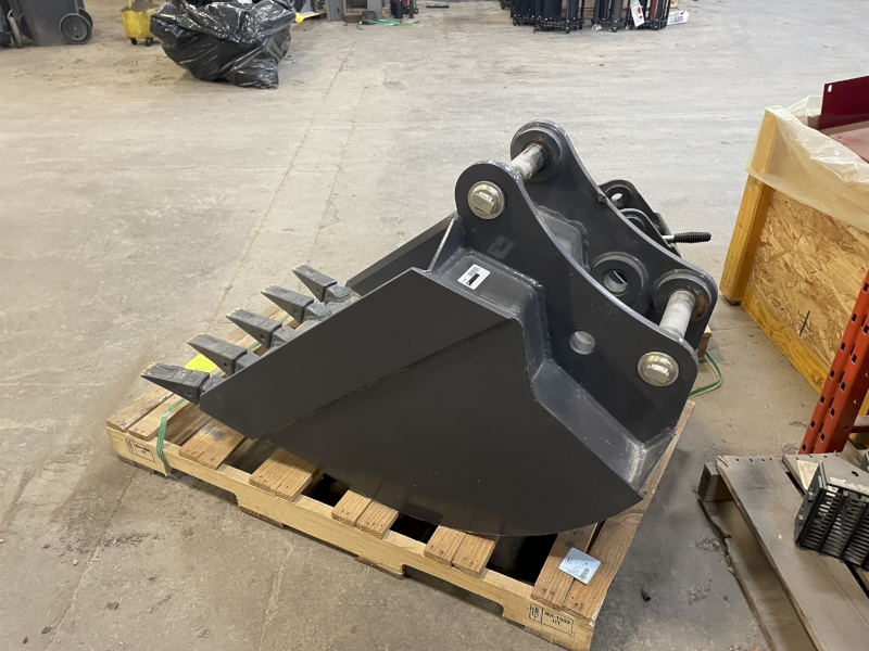 2024 Case 24" Bucket