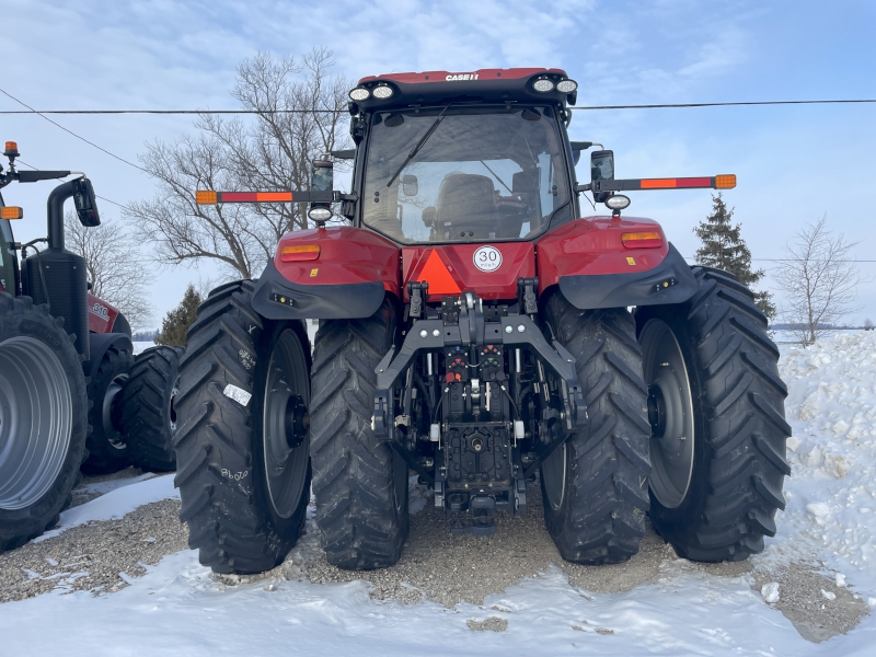 2026 Case IH MAGNUM 325 Tractor