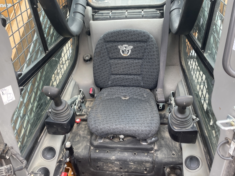 2022 Case TV620B Compact Track Loader