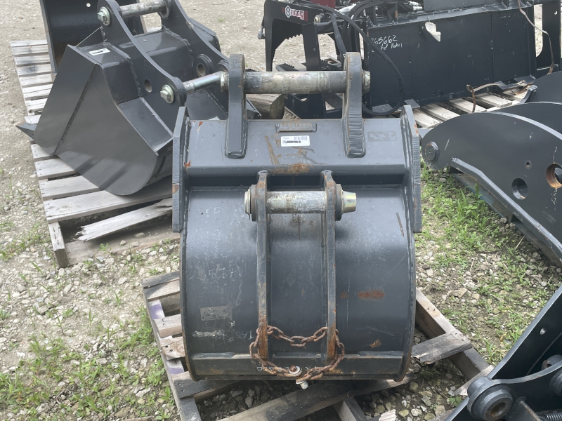 2019 Case 24" Bucket