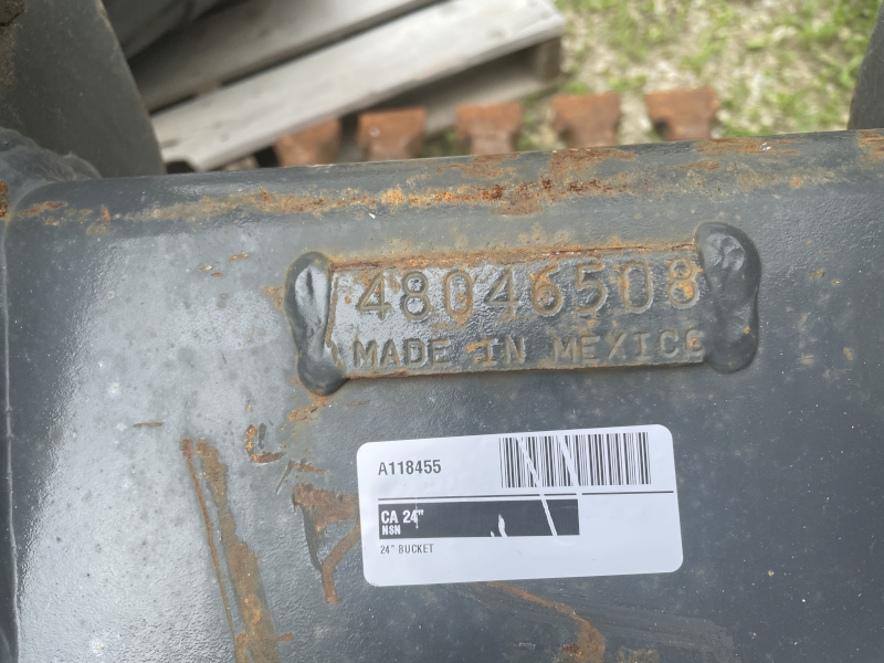 2019 Case 24" Bucket