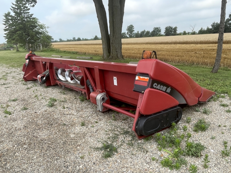 2002 Case IH 2208 Header Corn Head
