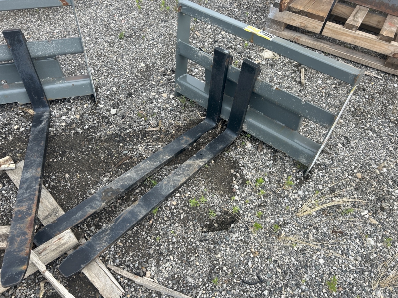 2022 Cormidi MPF-2000 Pallet Fork