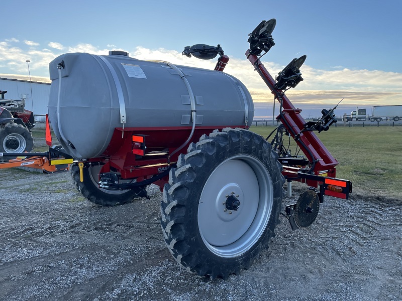 2023 Case IH NP2800 Applicator