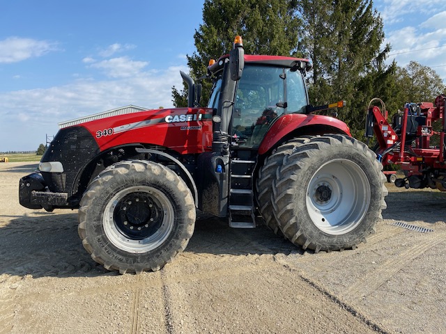 2019 Case IH MAGNUM 340 Tractor