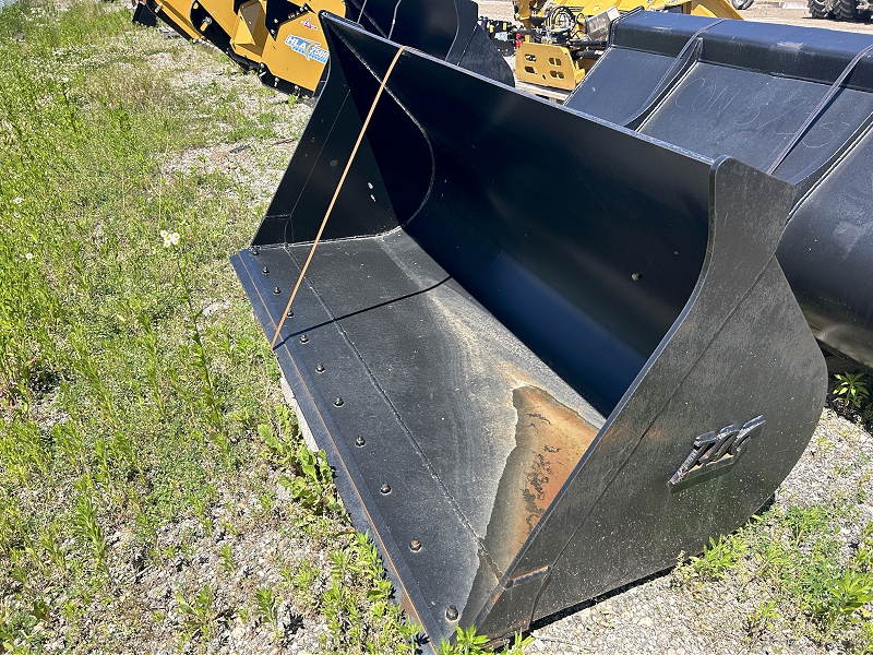 2023 Yanmar 83" Bucket