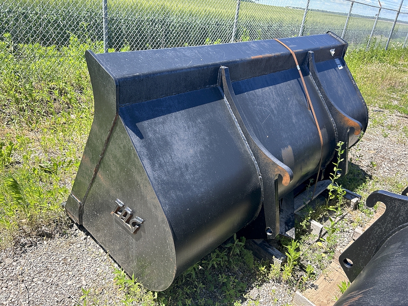 2023 Yanmar 83" Bucket