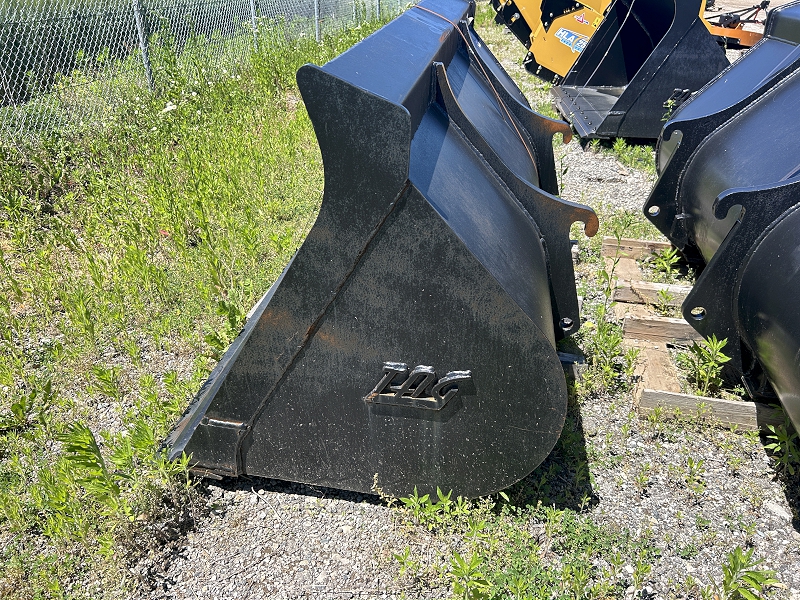 2023 Yanmar 83" Bucket