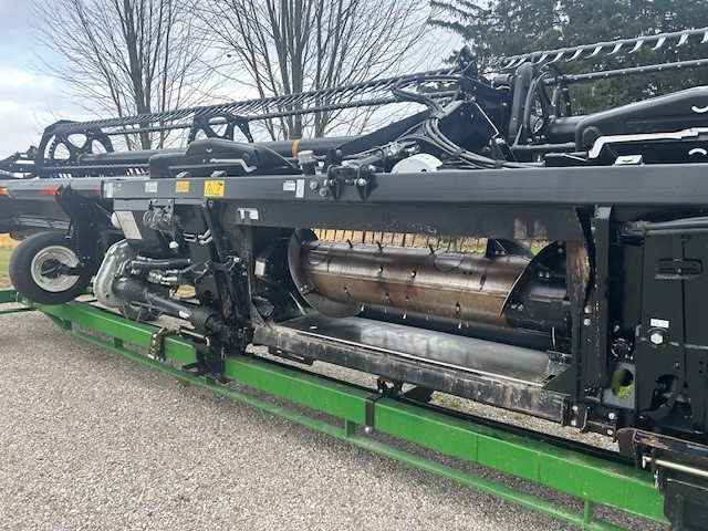 2021 MacDon FD140 Header Draper Flex