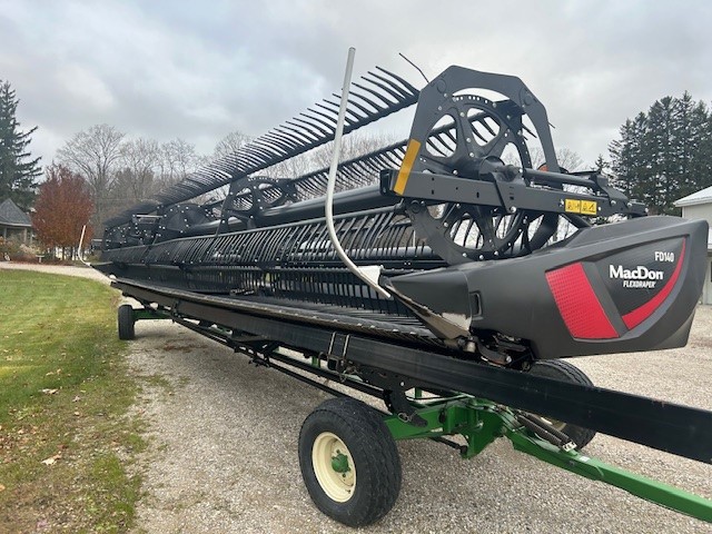 2021 MacDon FD140 Header Draper Flex