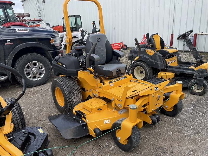 2023 Cub Cadet PROZ960LEFI Mower/Zero Turn