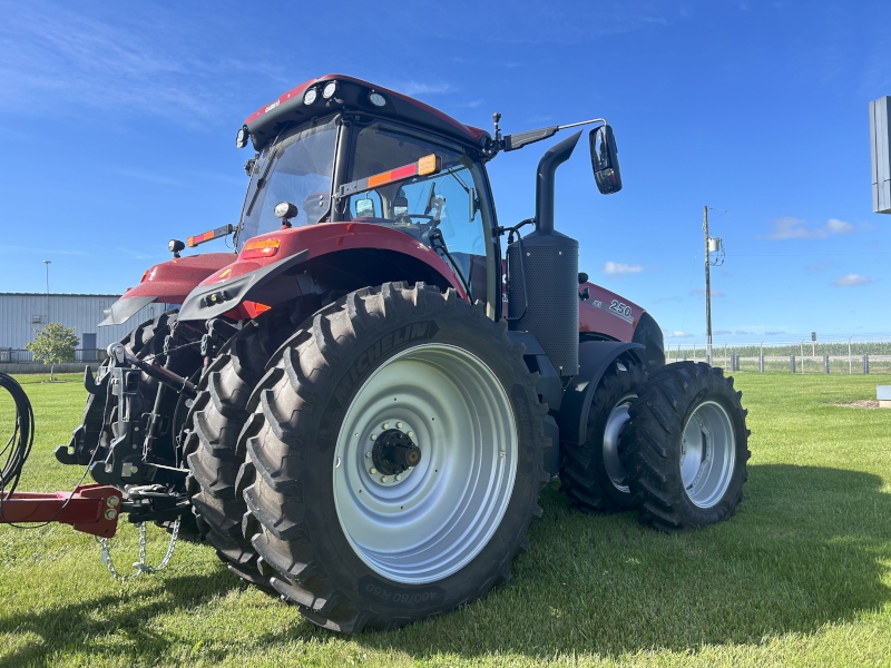 2024 Case IH MAGNUM 250 Tractor