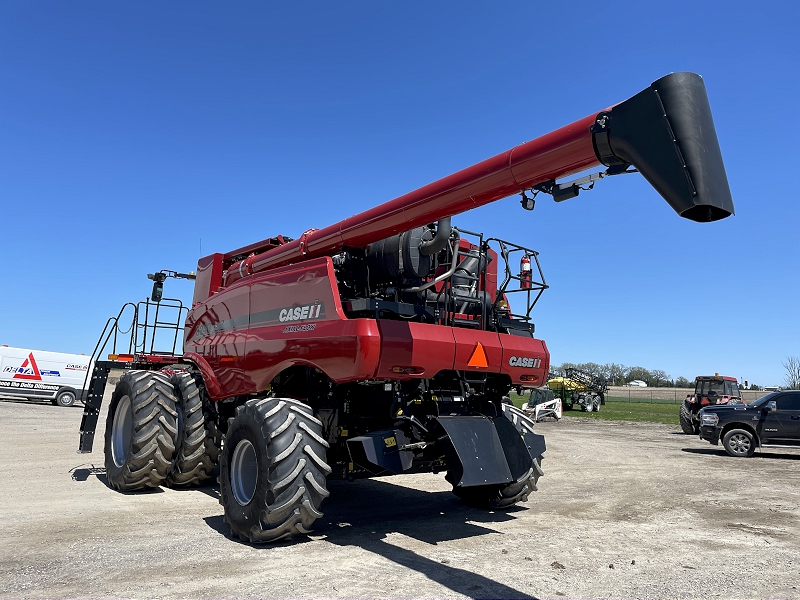 2017 Case IH 8240 Combine